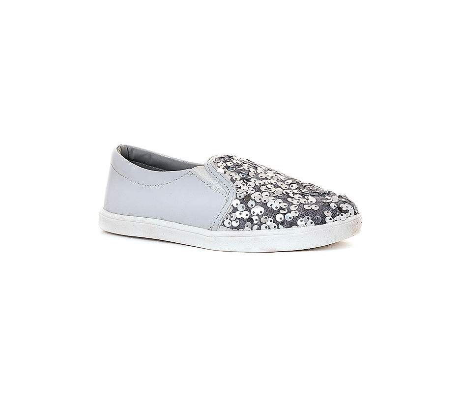 Khadims ladies canvas shoes 2025