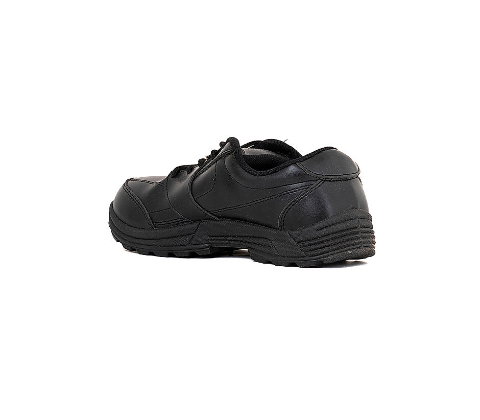 Boys school shoes 4.5 new arrivals