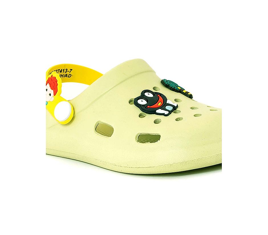KHADIM Pedro Green Washable Clog Sandal for Boys - 4-7.5 yrs (4132277)