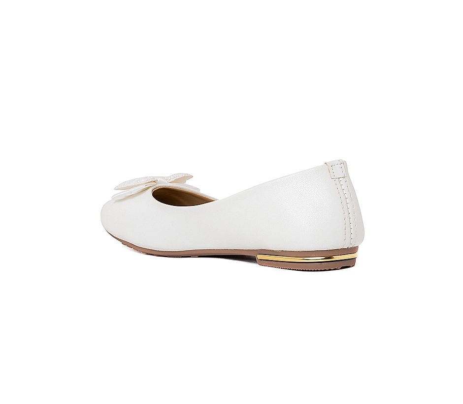 Adrianna Girls White Ballet Flats