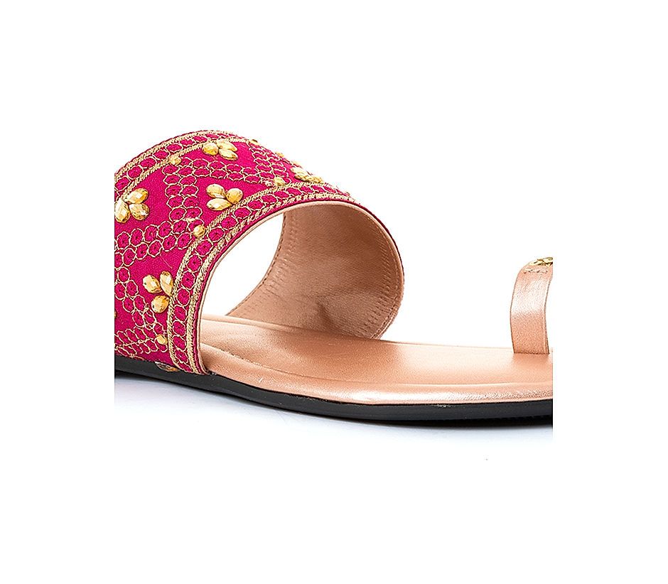 Khadims flat slippers sale