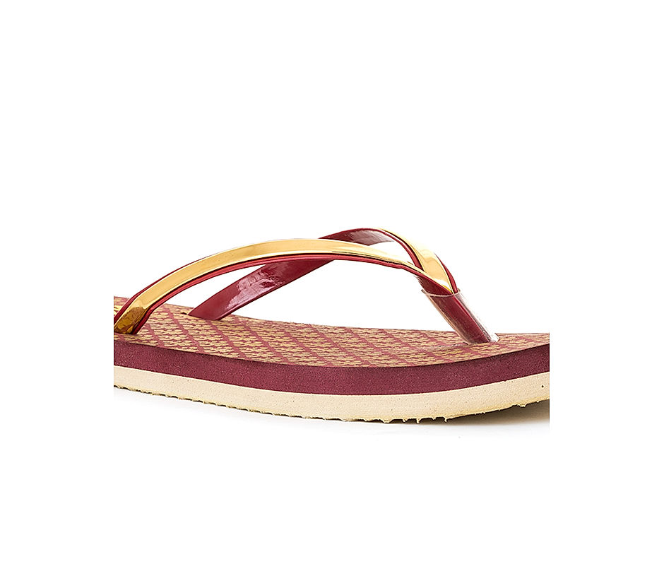 Buy Waves Maroon Flat Slippers for Women Online at Khadims 65401665450
