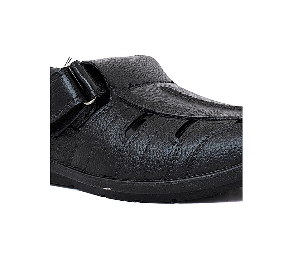 Khadims shoes for rainy season deals