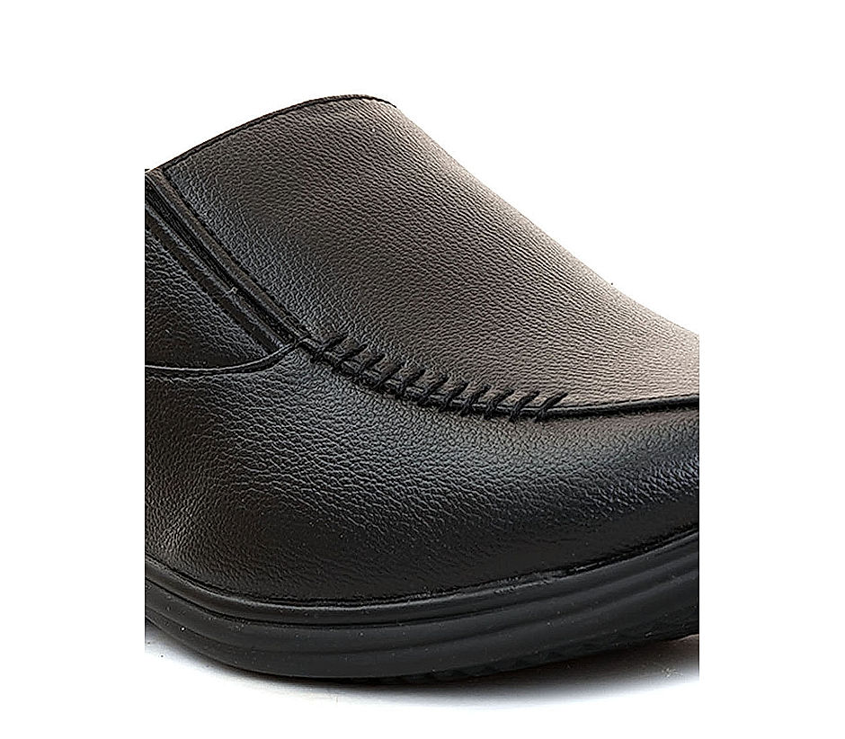 KHADIM Black Loafers Formal Shoe for Men (7236536)