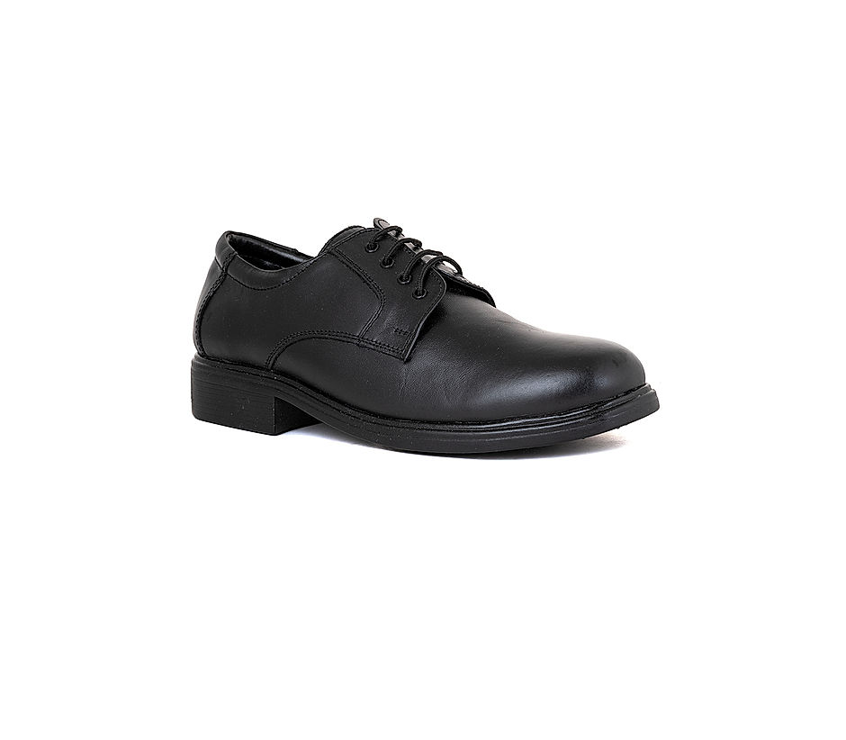 Boys school shoes 13.5 new arrivals