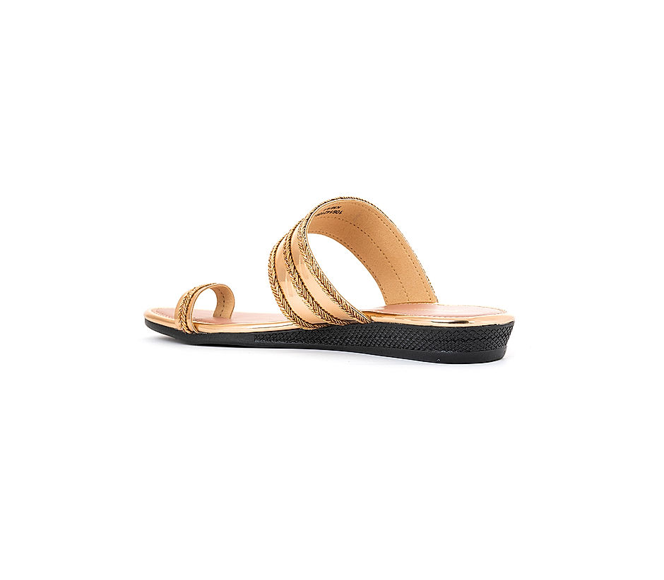 Bata Gold Flat Sandals For Women (F561807500, Size:5) in Chennai at best  price by Chennai 11 Foot Zone - Justdial